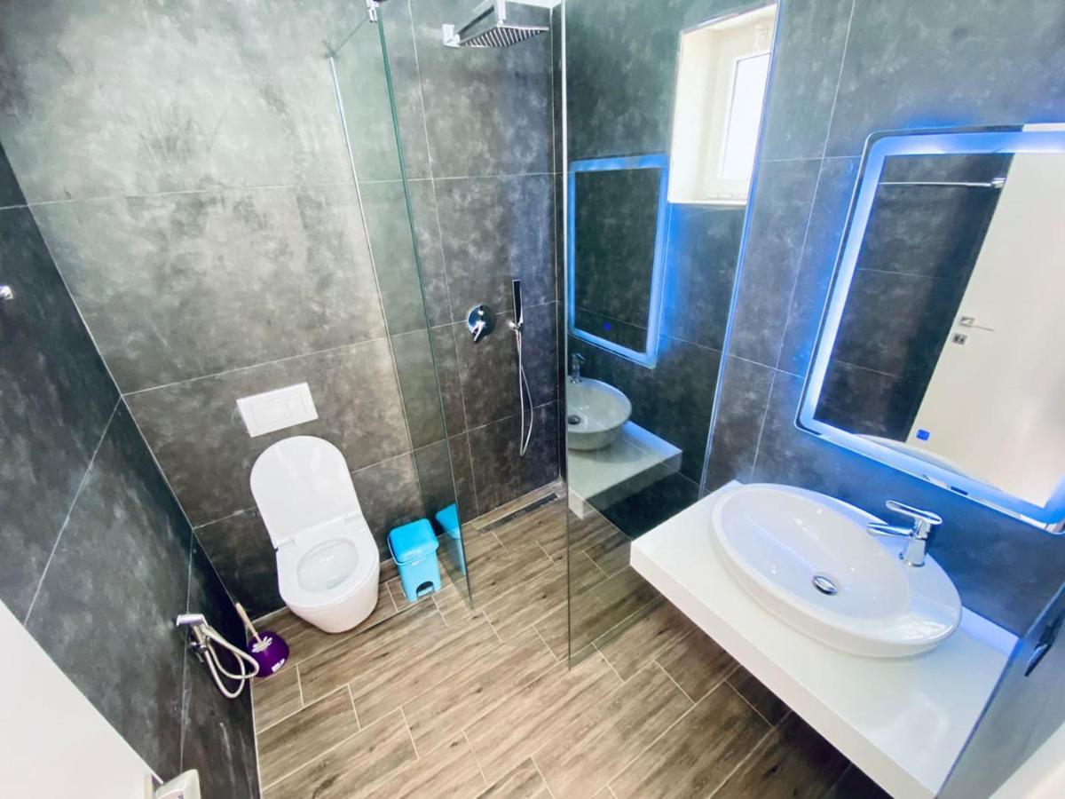 Wild Villa Apartments Sarande Ngoại thất bức ảnh