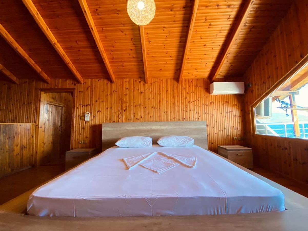Wild Villa Apartments Sarande Ngoại thất bức ảnh